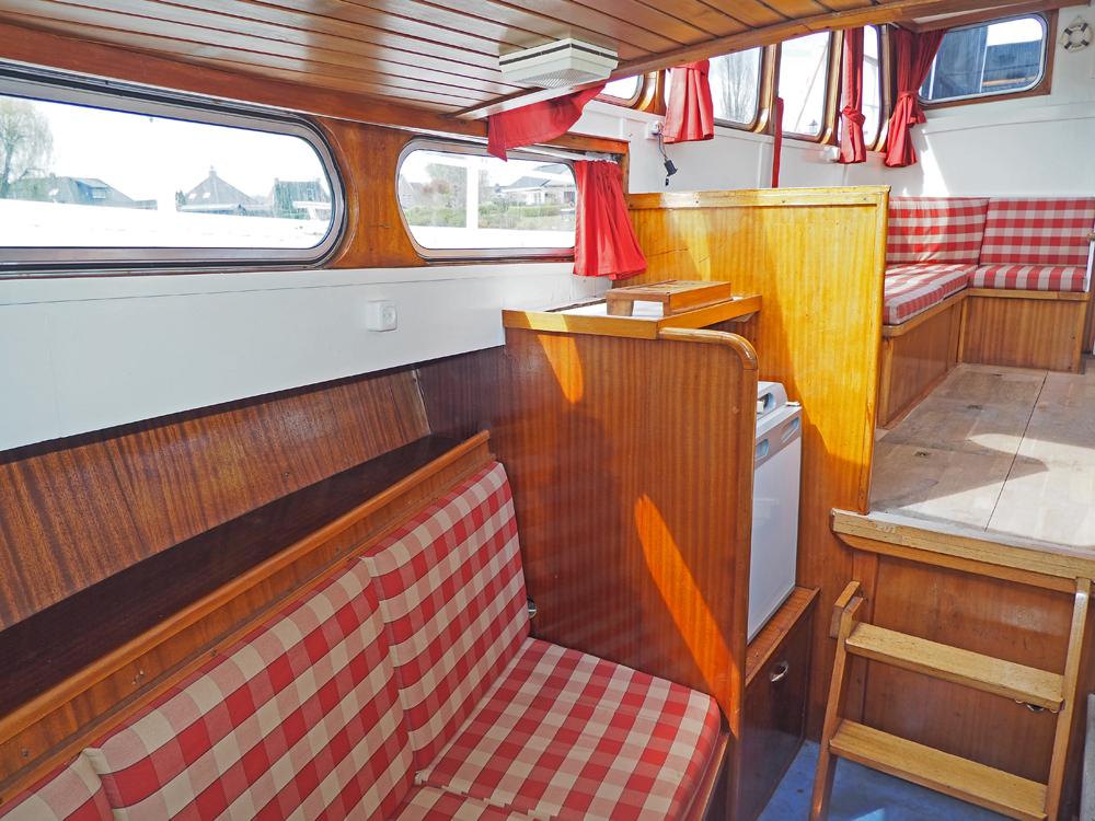 Fore ship, Accommodation